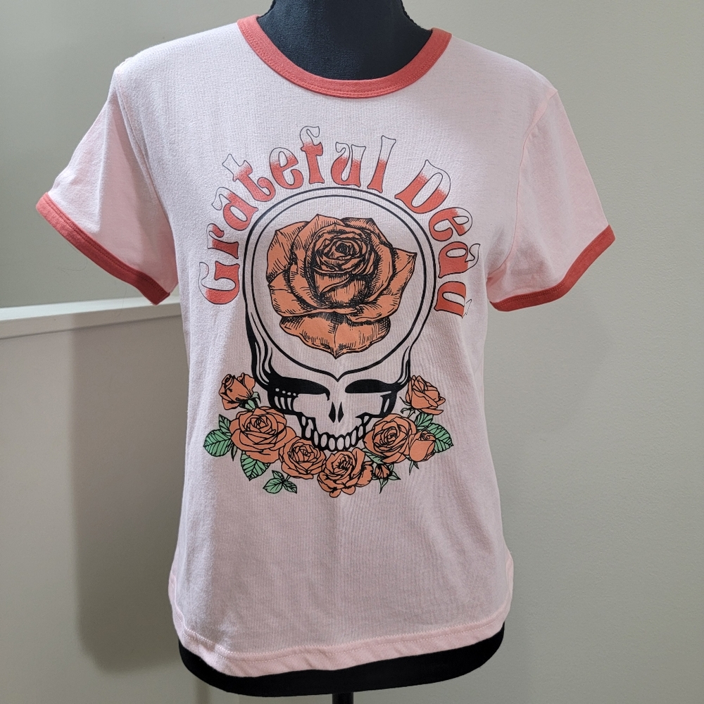 NWT Grateful Dead Pink Skull and Roses Crop Top Shirt Sz Medium